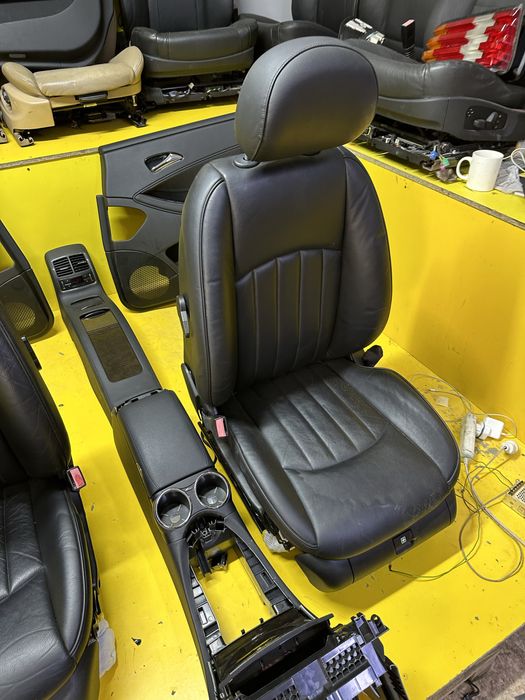 Салон w219 cls черный