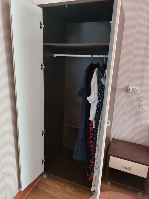 Срочно продам спальный гарнитур б/у