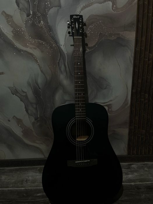Акустическая гитара Cort AD810