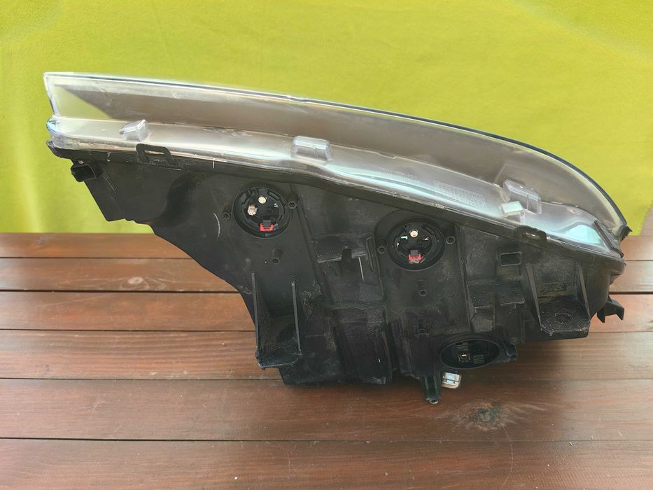 Фар за BMW X3 F25 Dynamic Xenon / БМВ х3 Ф25 Динамик Ксенон