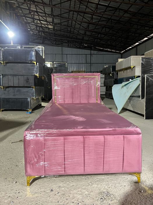 Одна спальная кровать!!!