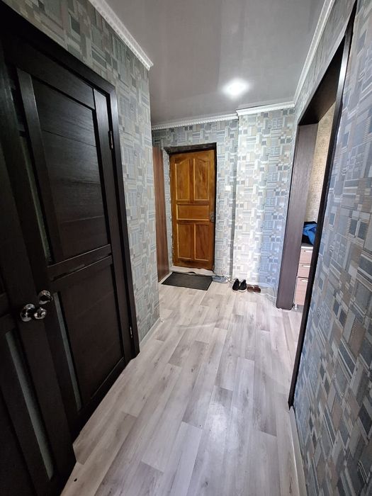 Продаётся 1 комн в 6мкрне за 15млн