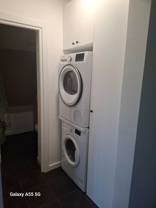 Proprietar inchiriez AFI/Polithnica 2 camere