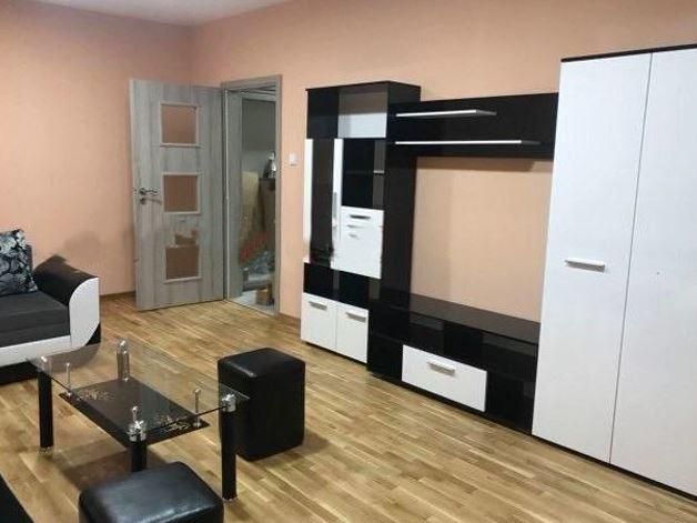 Дава се под наем Двустаен апартамент в София, Младост 1 - 68 кв.м за 718.08 € - Снимка #1