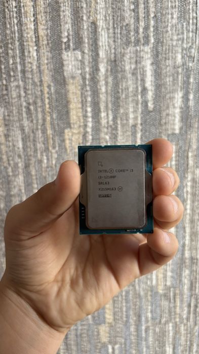 intel core i3 12100f