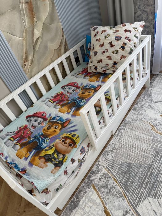 Продам детскую кроватку