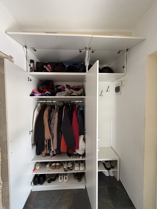 Mobilier hol pal alb
