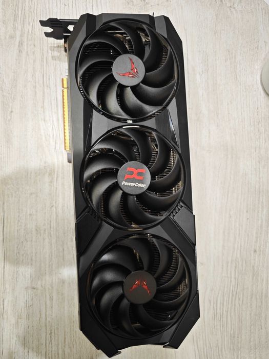 Продавам PowerColor 9070 XT Red Devil 16G-E/OC