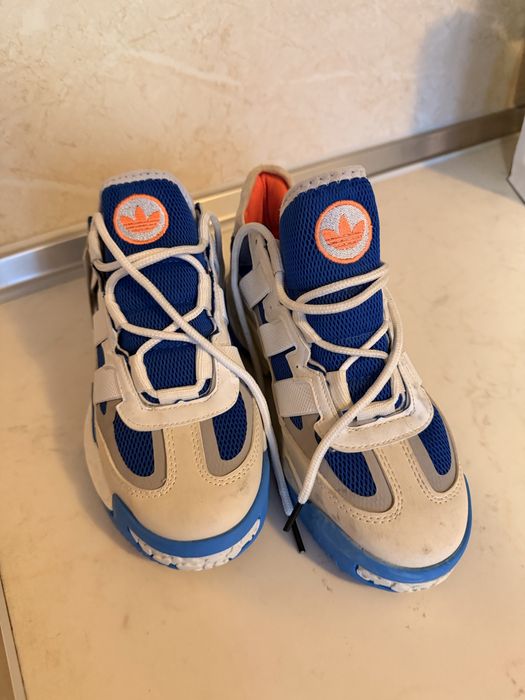 Маратонки Adidas 40 номер