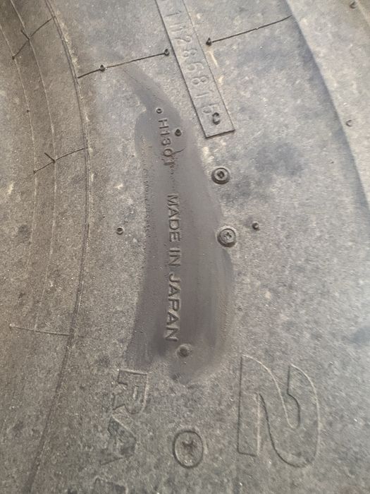 Гуми за фадрома Bridgestone 26.5R25 чисто нови