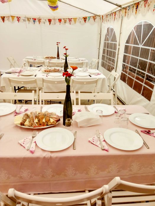 Cort evenimente, nunta, botez, mese, scaune, lumini petru evenimente