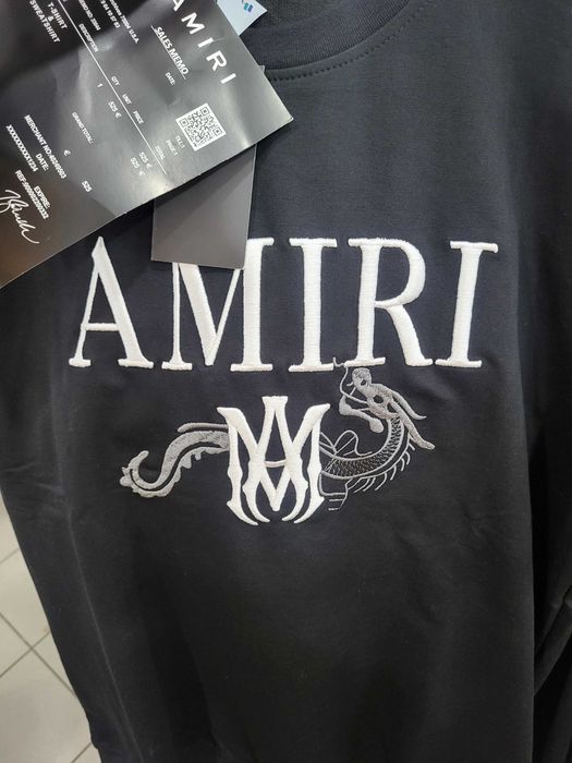 Tricouri bărbătești de firmă