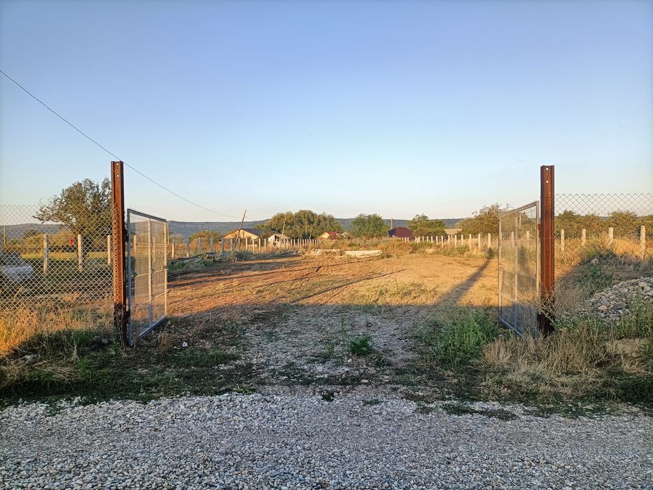 Teren Intravilan la 5 km de Adjud(Cartier Burcioaia)