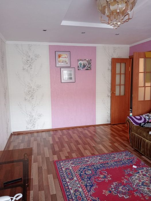 Продам квартиру в п. Белоусовка