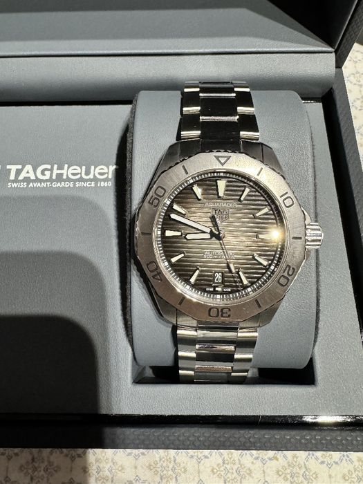 TAG Heuer Aquaracer Professional 200 Date Automatic - 3000 лв.