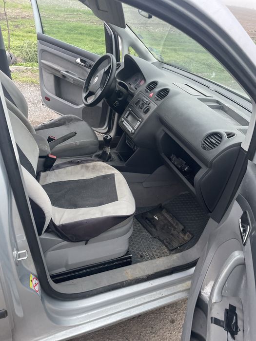 Vw caddy 2.0 109 ecofuel на части