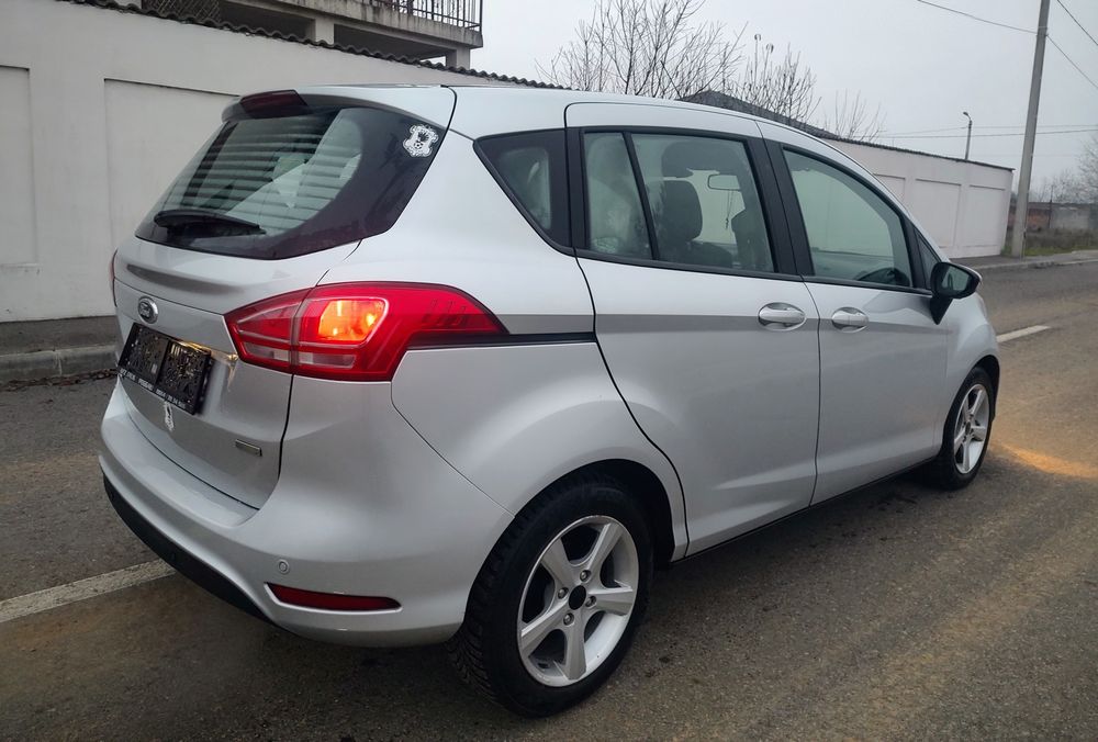 Ford B-Max 2015  Benzina***Navi...Recent Adusa