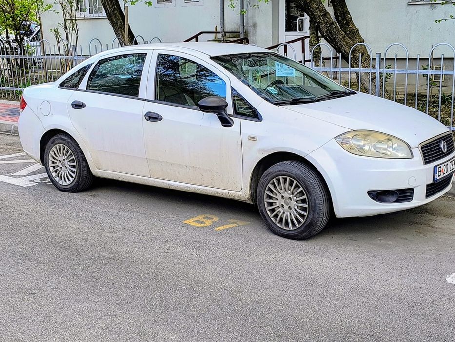 Vand Fiat Linea an fabricație 2008