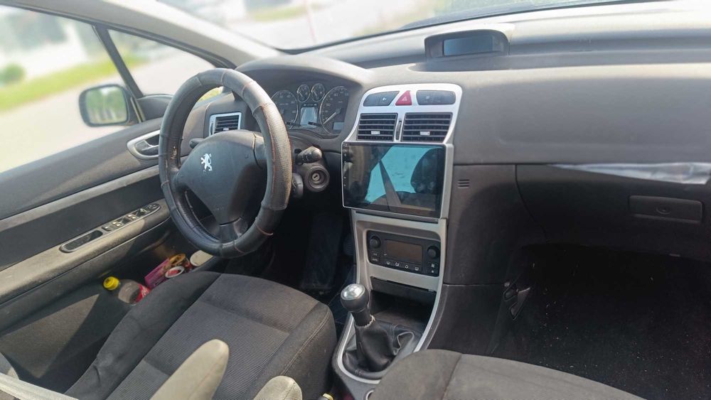 De vânzare Peugeot 307 – 2005 – 5000 lei (negociabil)
