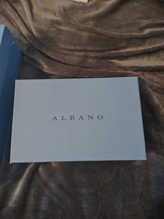 Официални обувки