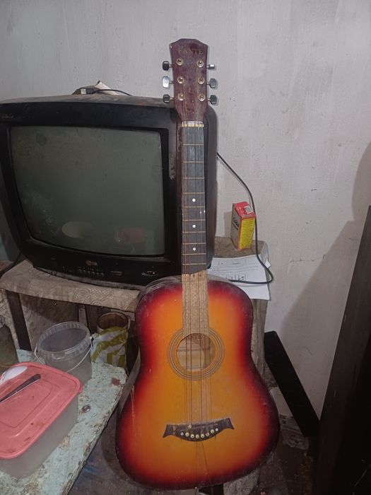 Продам гитару ₽₽₽