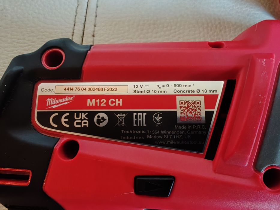 Ciocan rotopercutor Milwaukee M12 CH