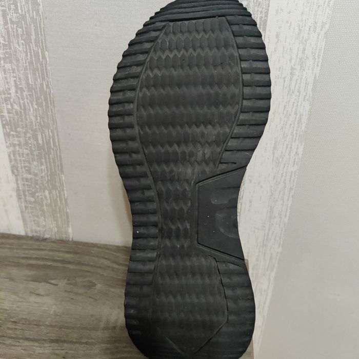 Продам обувь мужскую