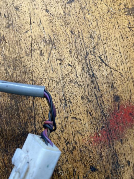 Toyota avensis verso 2005година Огледала