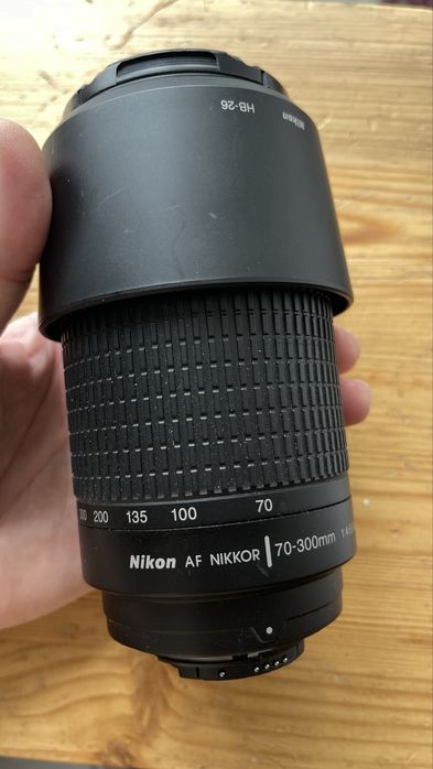 Продам объектив Nikon 70 - 300 mm
