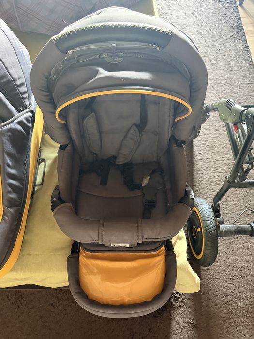 Коляска 3 в 1 со всеми комплектующими