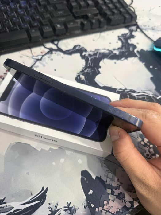 Iphone 12 64 гб. Продам