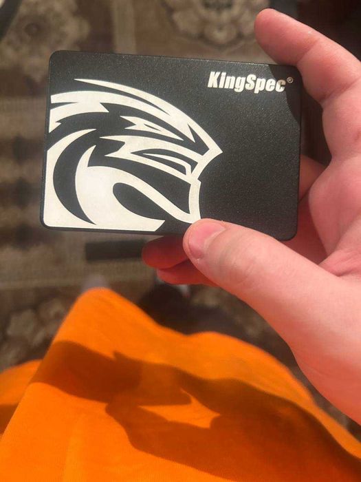 ssd диск на 1 тб kingspec