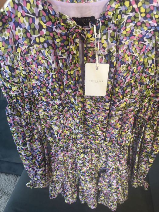 Нова рокля на Ted Baker