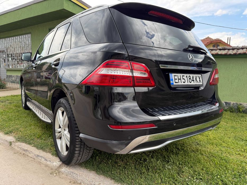 Автомобил Mercedes W166
