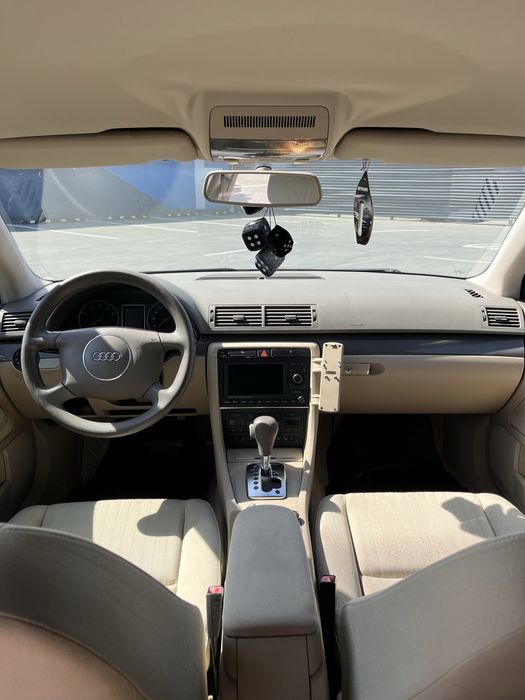 Audi A4 Vând Audi A4 B6 Avant,an de fabricație 2004,cu motor1.8 Turbo