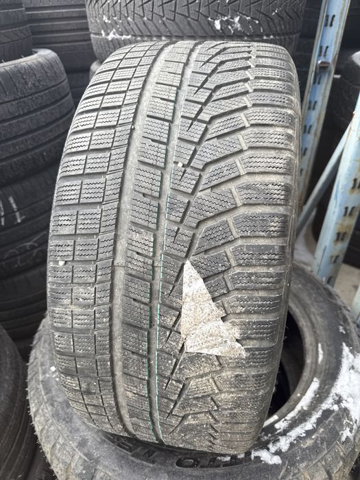 Anvelope de iarna 295/35 R23