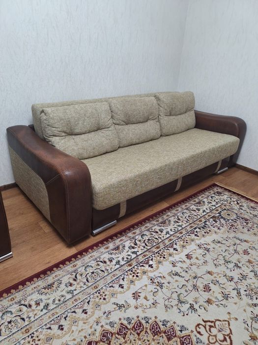 Диван расладной и кресло