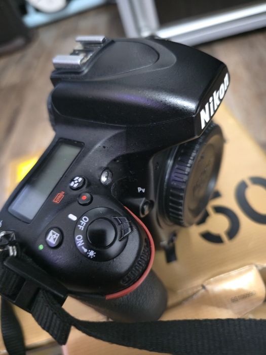 Vand aparat foto NIKON D750 - BODY & accesorii