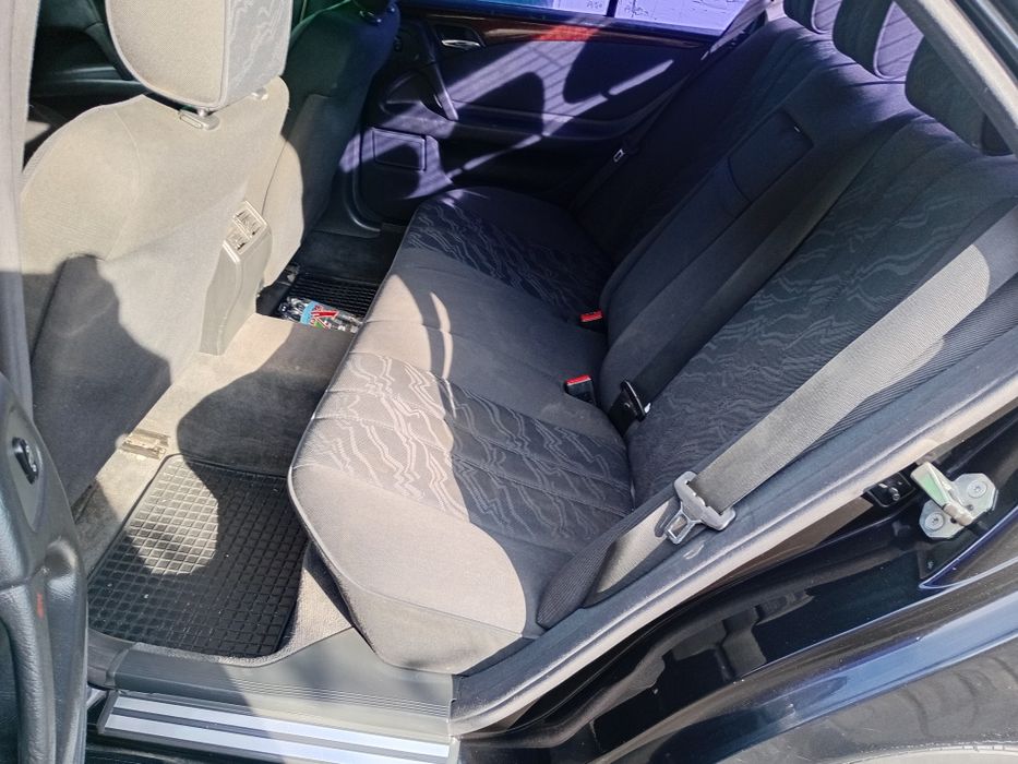 Продам Мерседес W210