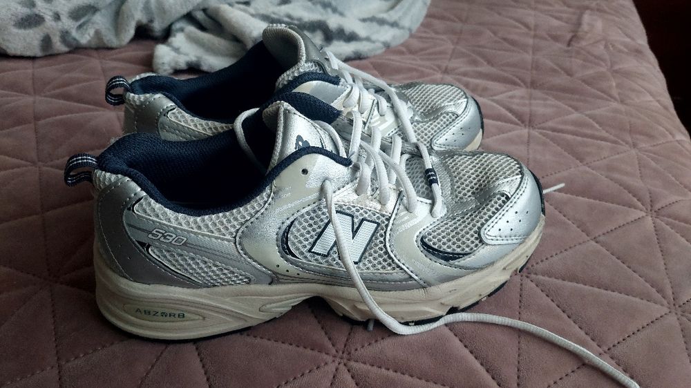 Маратонки New Balance