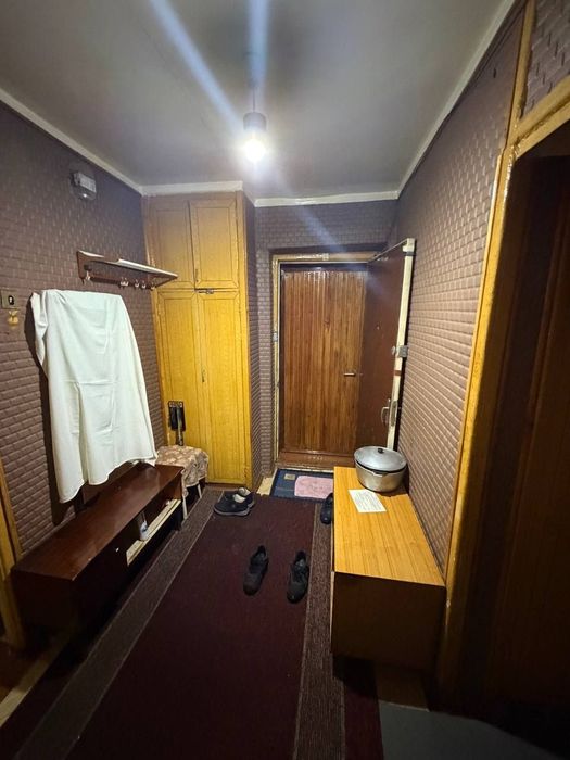 Продаётся 3 комнатная Чиланзар 15