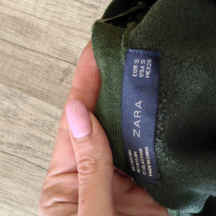 Зелена дълга жилетка Zara