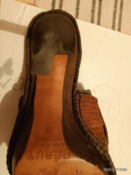 Sandale tip saboți