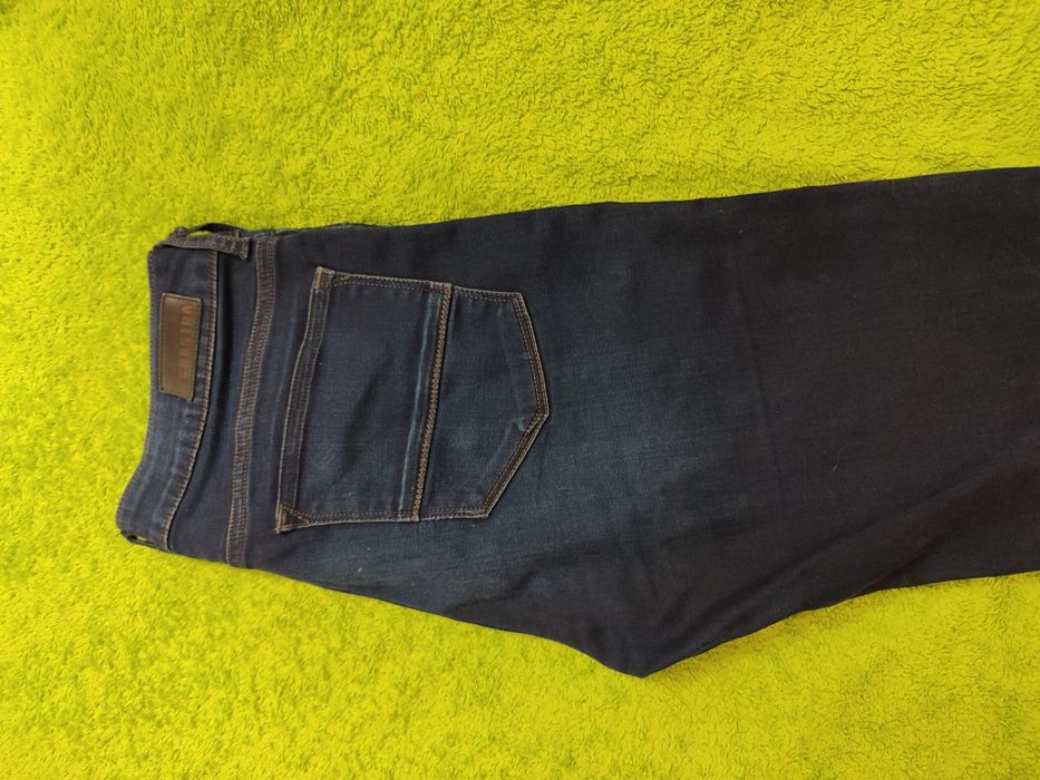 Джинсы размеры 27-28