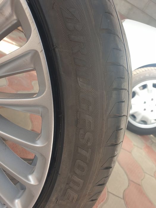 Кованные диски 18 с шинами на мерс