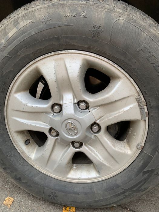 Продам комплект колес 5/150