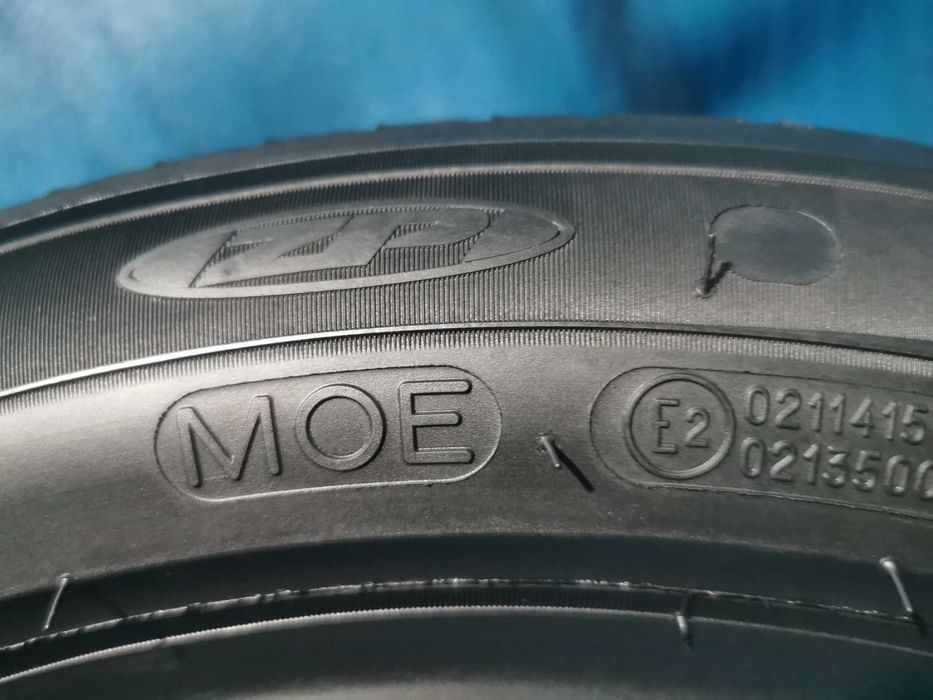 225/50 R17 michelin runflat 2 bucati