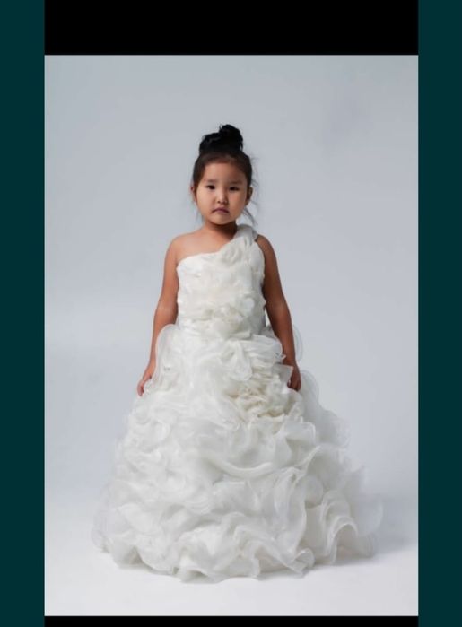 Новогоднее бальное платье для девочки