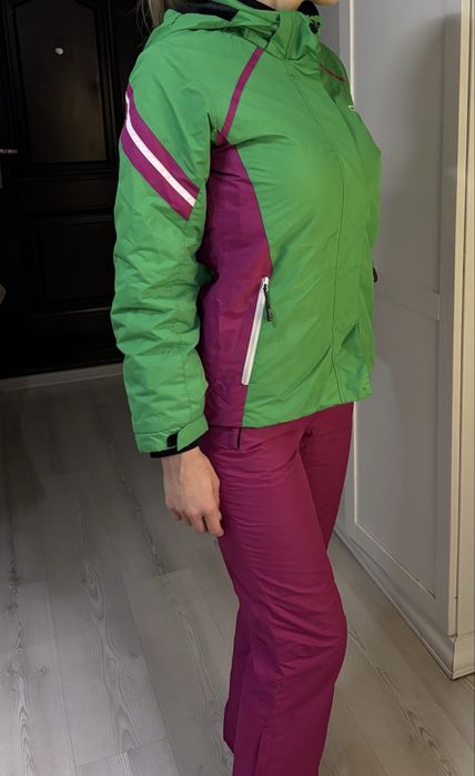 Ски екип на марка CMP