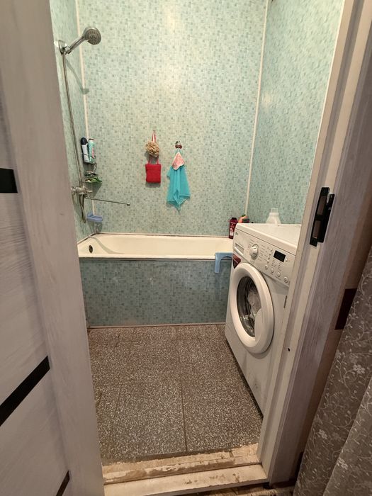 продается квартира своя